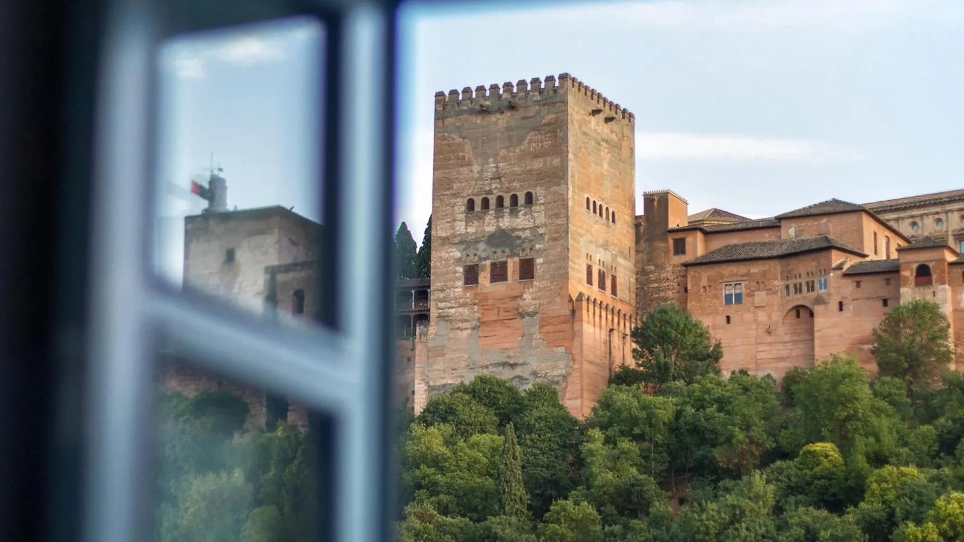 Apartment A Piece Of Heaven Over The Alhambra 2Br Granada Spain