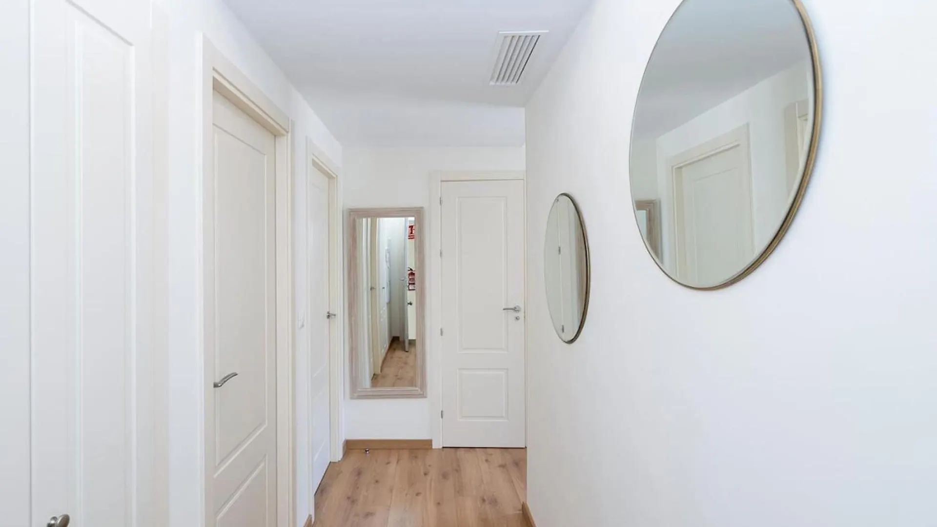 Apartment A Piece Of Heaven Over The Alhambra 2Br Granada Spain