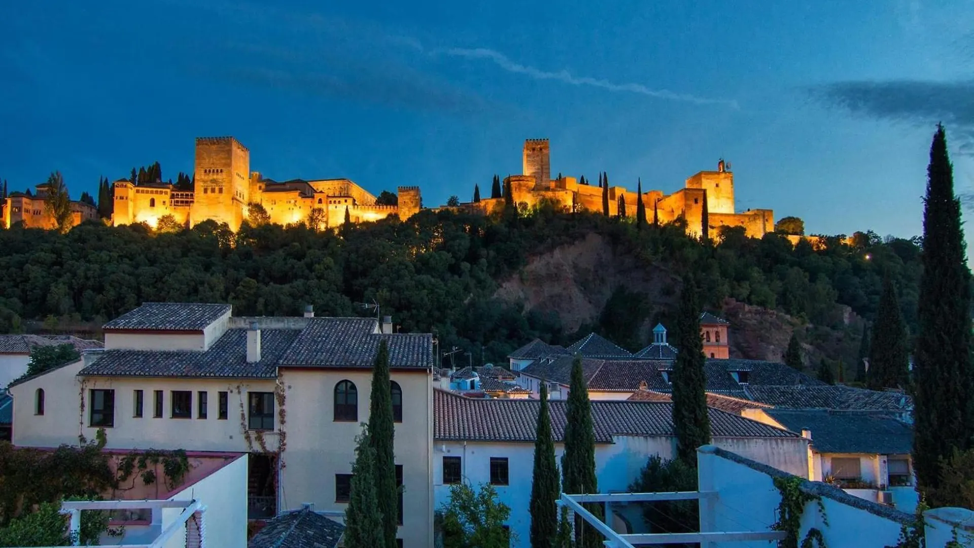 Apartment A Piece Of Heaven Over The Alhambra 2Br Granada