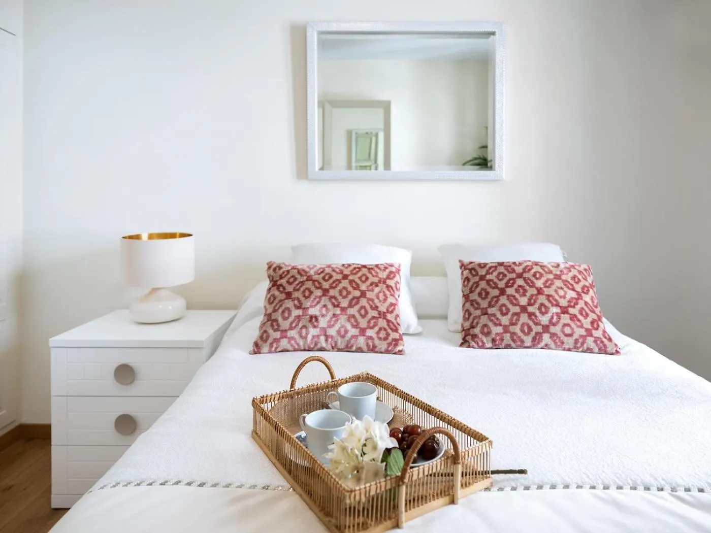 A Piece Of Heaven Over The Alhambra 2Br Granada