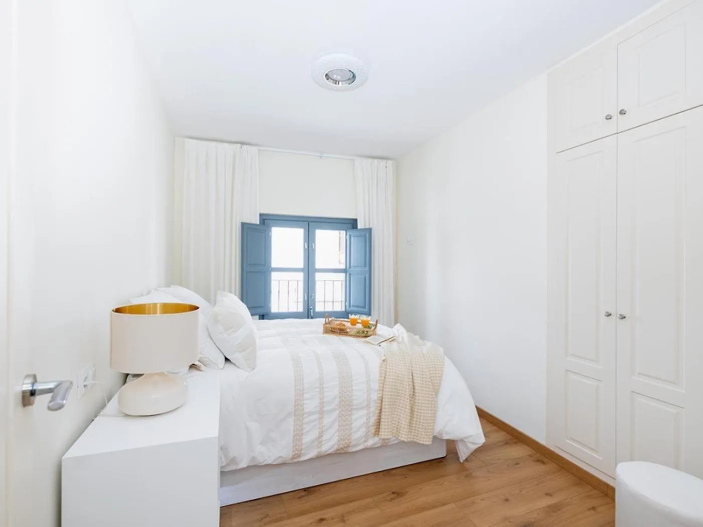 A Piece Of Heaven Over The Alhambra 2Br Granada Apartment