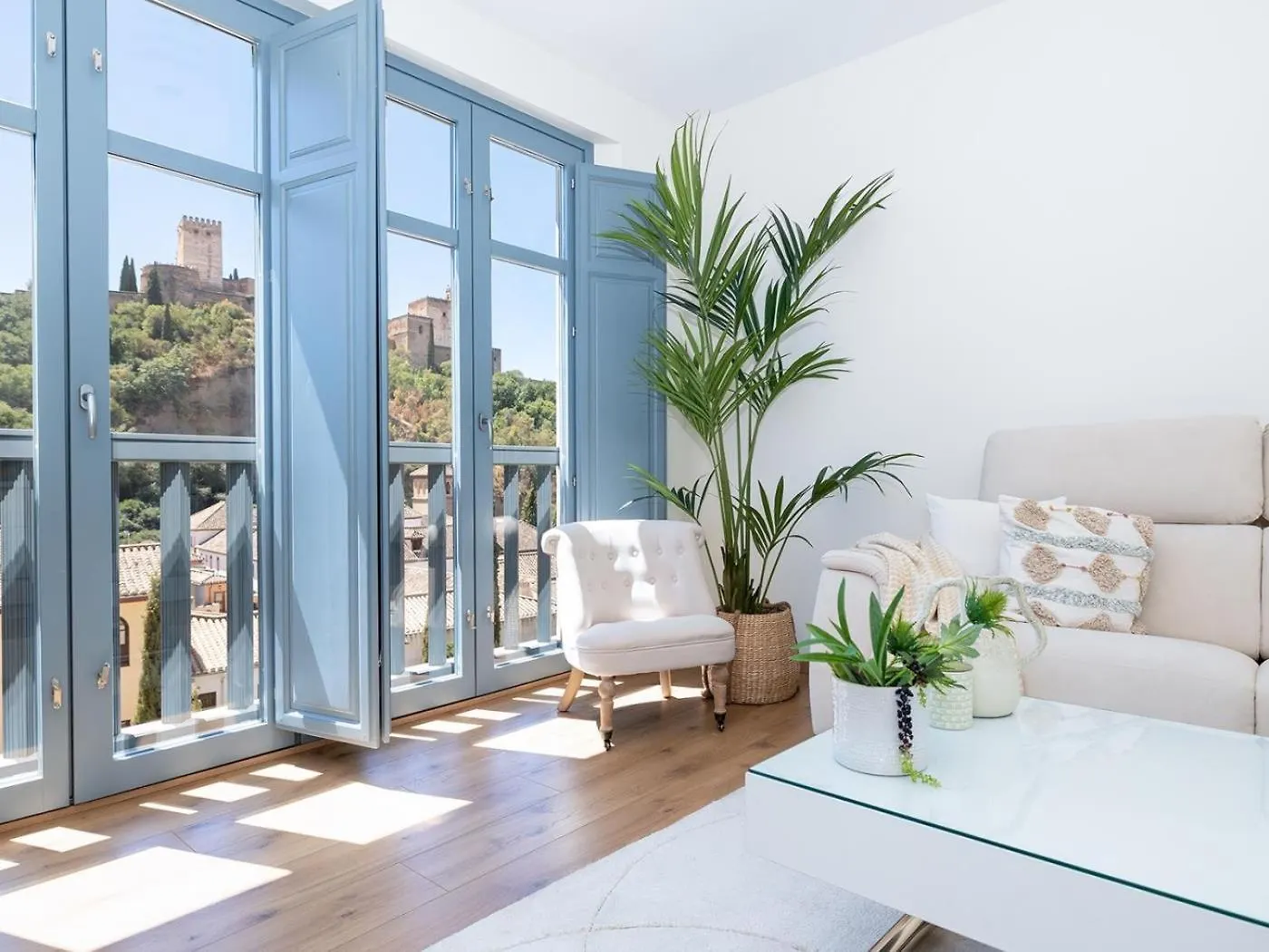 Apartment A Piece Of Heaven Over The Alhambra 2Br Granada Spain